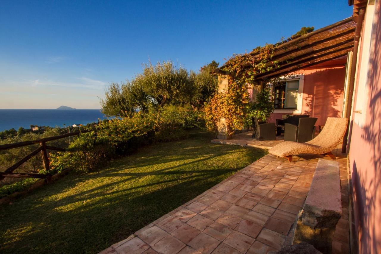 Villa Laura Capo dʼOrlando Exteriér fotografie