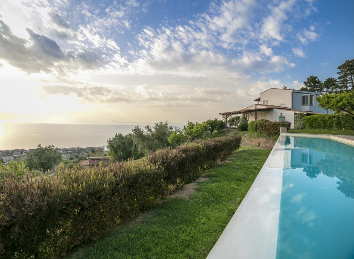 Villa Laura Capo dʼOrlando Exteriér fotografie
