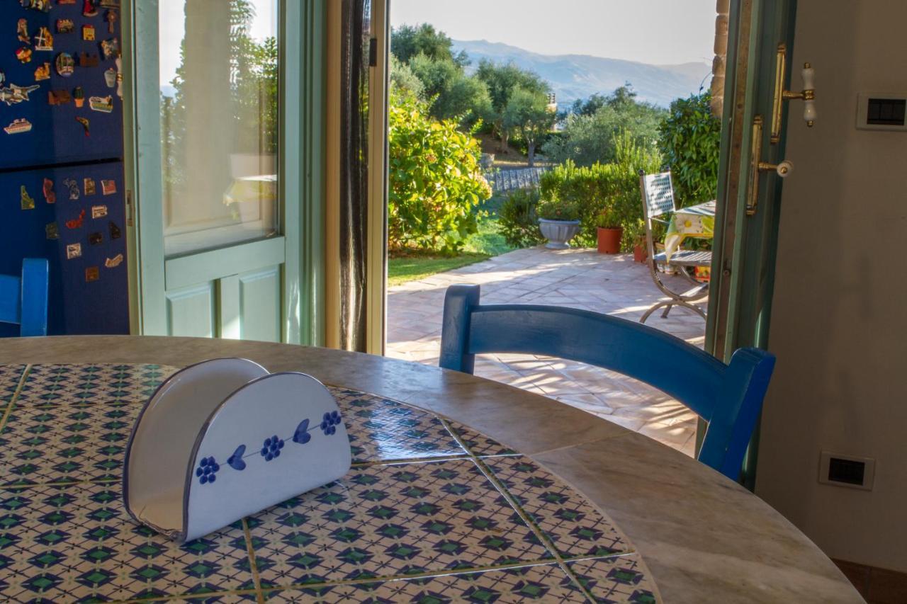 Villa Laura Capo dʼOrlando Exteriér fotografie